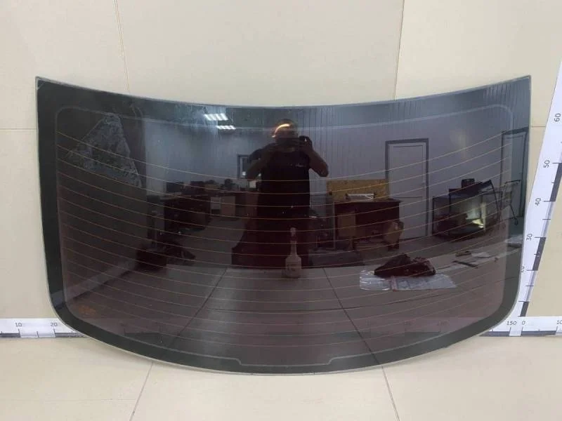 Стекло заднее Hyundai Solaris 2010-2017