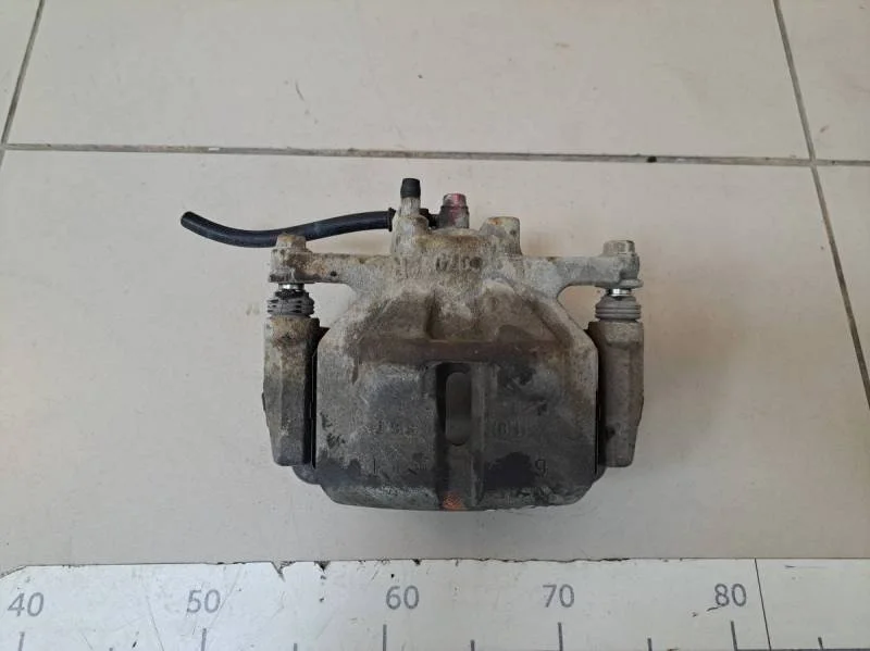 Суппорт передний правый Mazda CX-5 (KE) 2011-2017