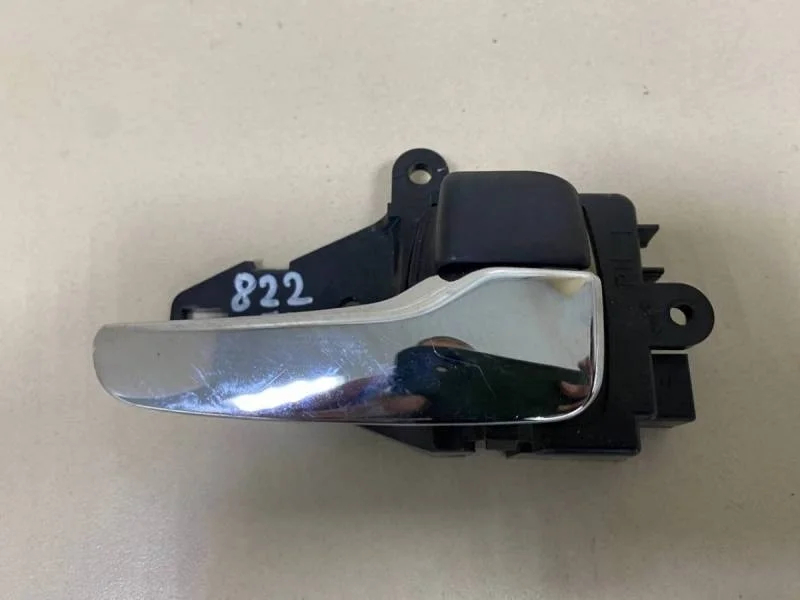 Ручка двери внутренняя правая Mitsubishi Pajero/Montero Sport (KH) 2008-2015