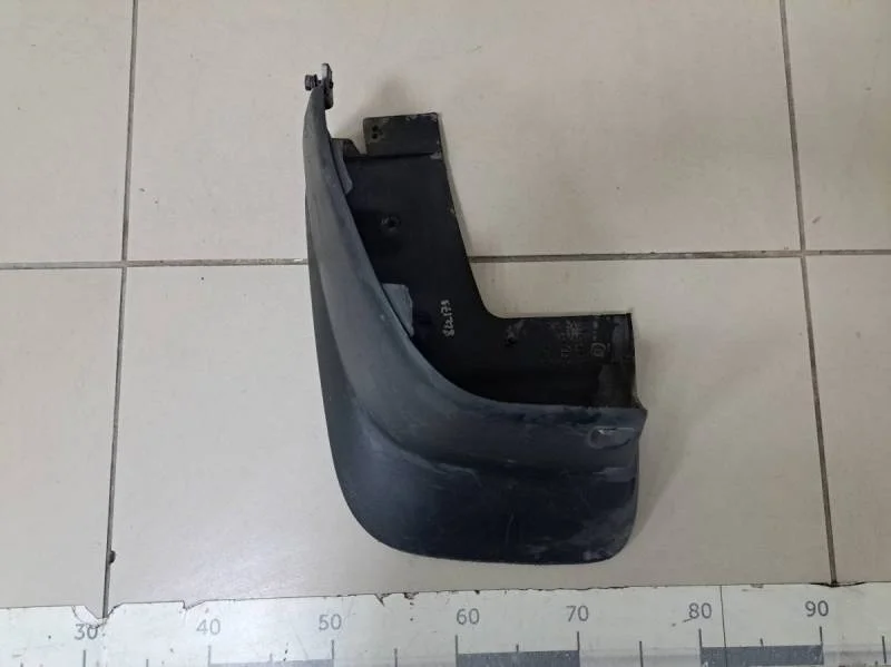 Брызговик задний левый Mitsubishi Pajero/Montero Sport (KH) 2008-2015