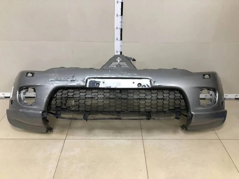 Бампер передний Mitsubishi Pajero/Montero Sport (KH) 2008-2015