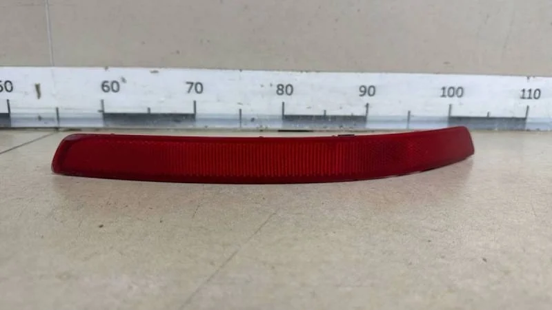 Отражатель в бампер задний левый Kia Rio 3 (UB) 2011-2017