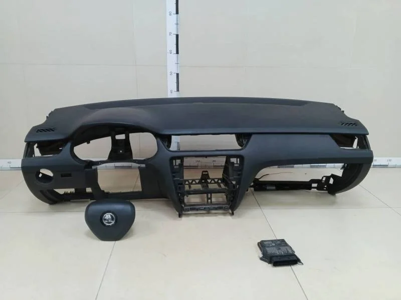 Подушка безопасности (комплект) Skoda Octavia (A7) 2013>