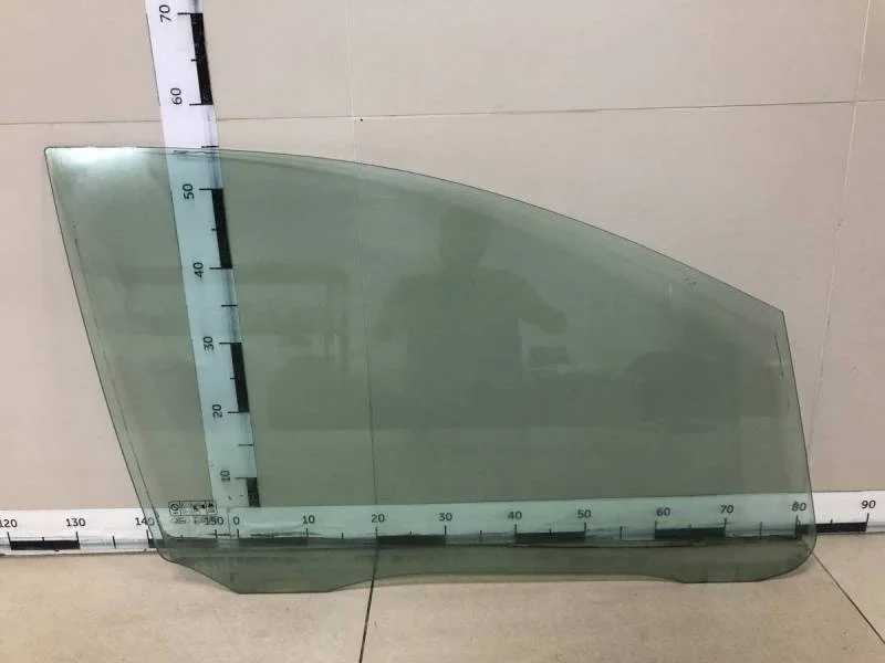 Стекло двери передней правой Ford C-MAX 2003-2010