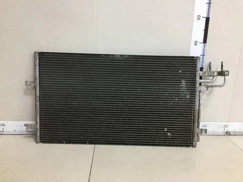 Радиатор кондиционера (конденсер) Ford C-MAX 2003-2010