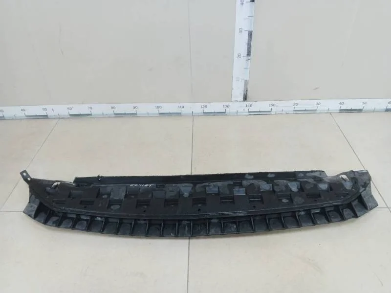 Пыльник двигателя центральный Skoda Octavia (A7) 2013>