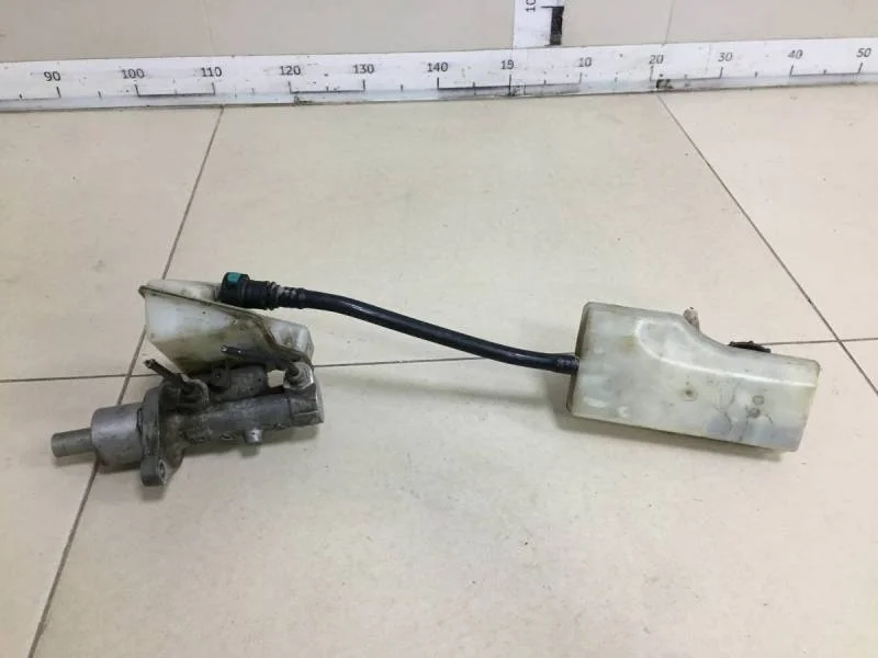 Цилиндр тормозной главный Ford C-MAX 2003-2010