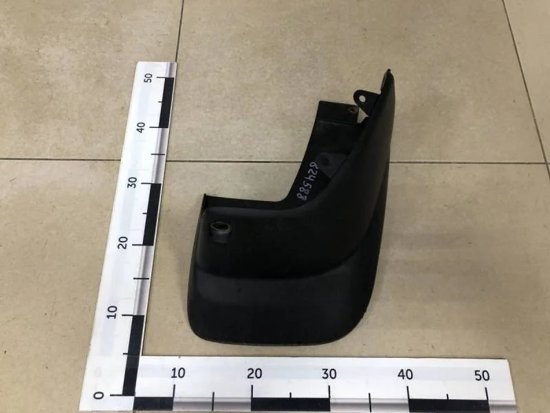 Брызговик задний правый Mitsubishi Pajero/Montero Sport (KH) 2008-2015