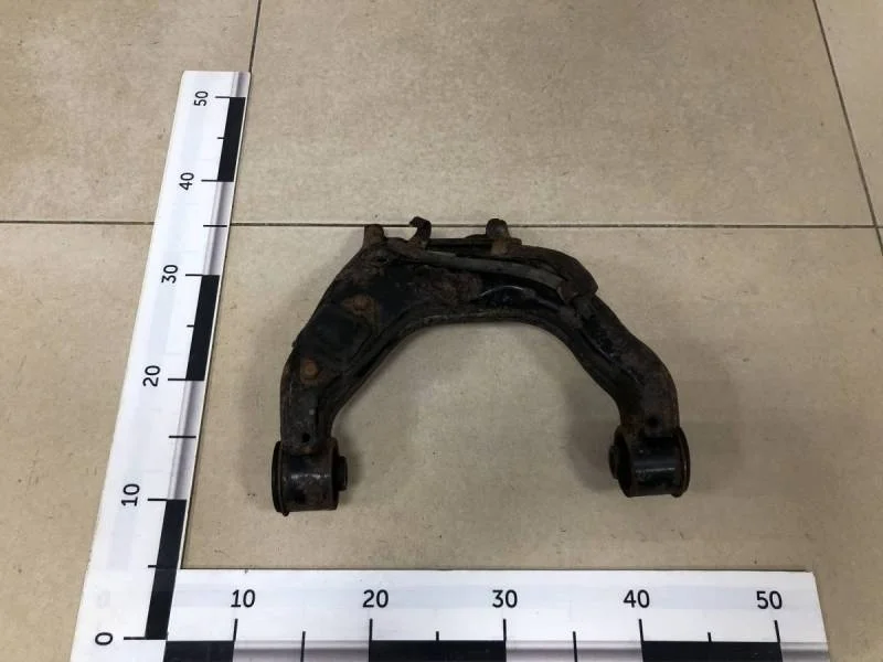 Рычаг передний верхний правый Mitsubishi Pajero/Montero Sport (KH) 2008-2015