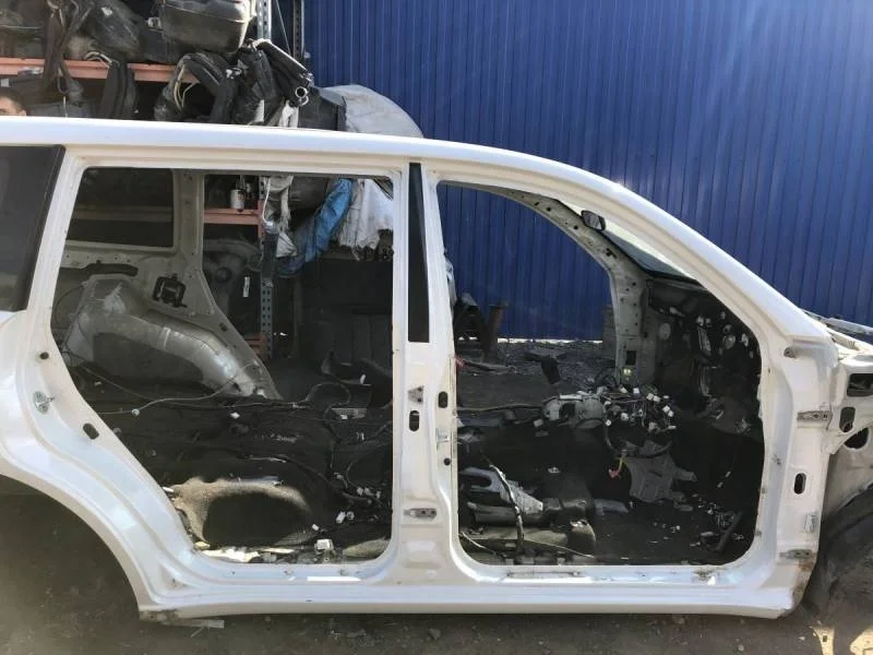 Порог со стойкой правый Mitsubishi Pajero/Montero Sport (KH) 2008-2015