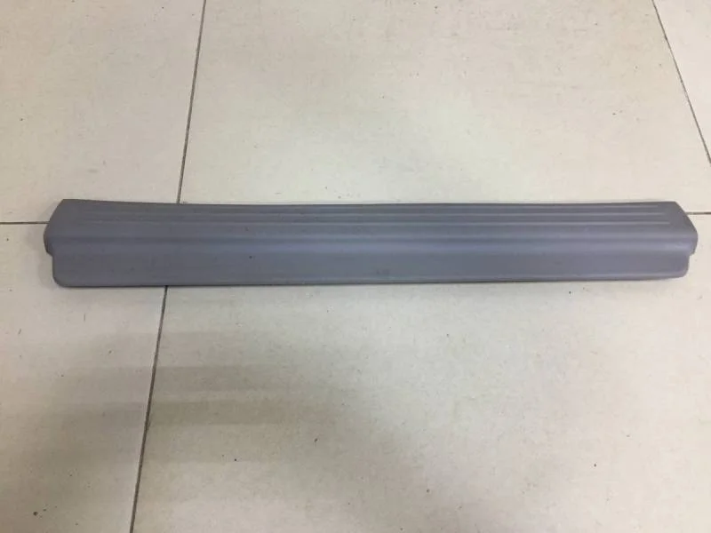 Накладка порога (внутренняя) Mitsubishi Pajero/Montero Sport (KH) 2008-2015