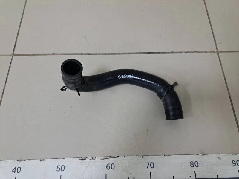 Патрубок радиатора охлаждения Hyundai Solaris 2010-2017