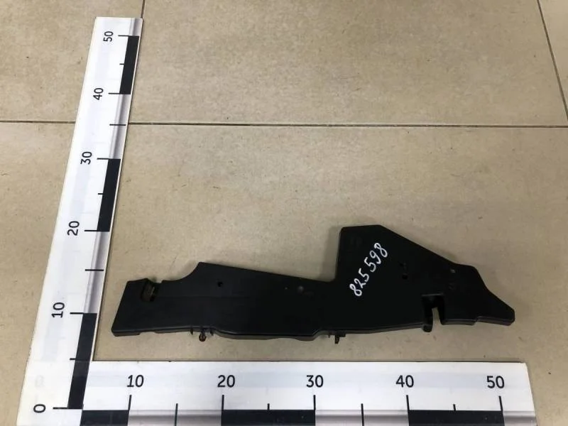 Воздуховод радиатора Toyota Corolla E180 2013>