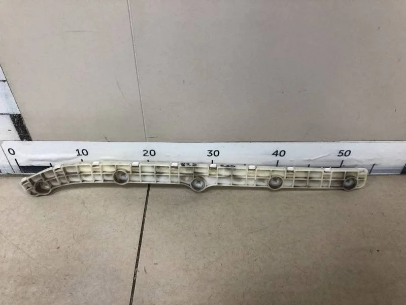 Кронштейн заднего бампера левый Mitsubishi Pajero/Montero Sport (KH) 2008-2015