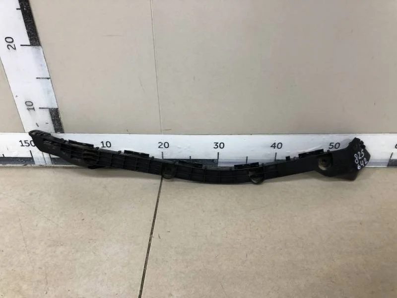 Кронштейн заднего бампера левый Toyota Corolla E180 2013>