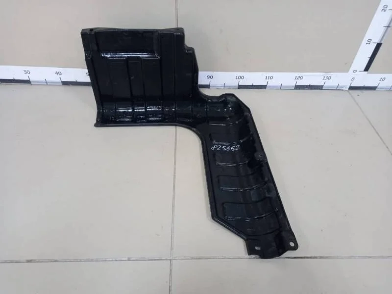 Пыльник двигателя боковой левый Hyundai Solaris 2010-2017