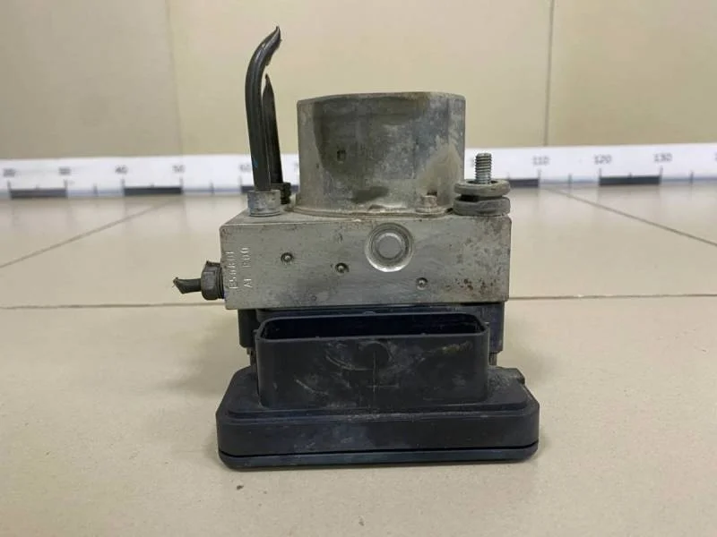 Блок ABS (насос) Nissan Terrano (D10) 2014>