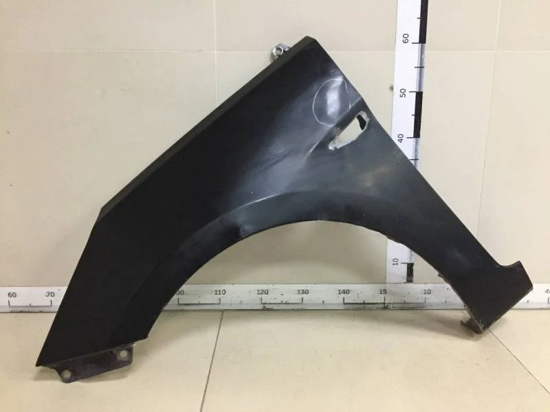Крыло переднее левое Hyundai Solaris 2010-2017