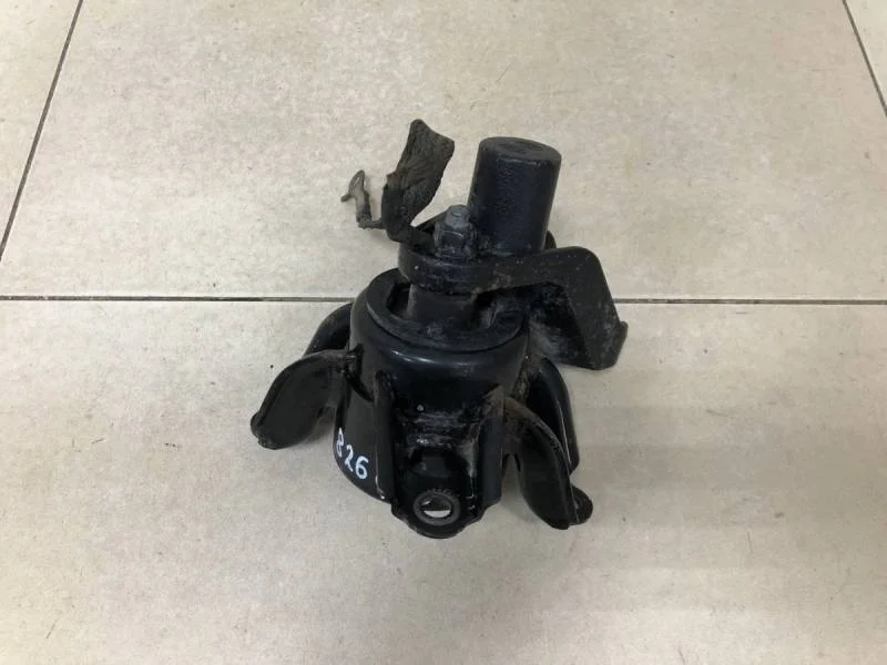 Опора двигателя правая Hyundai Solaris 2010-2017