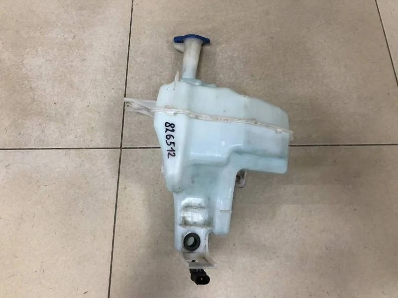 Бачок омывателя лобового стекла Hyundai Solaris 2010-2017