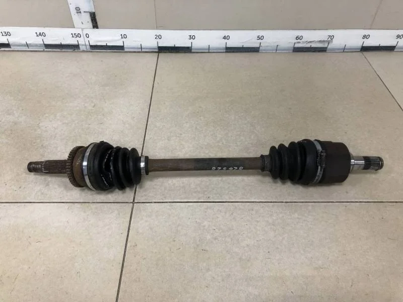 Полуось передняя левая Hyundai Solaris 2010-2017