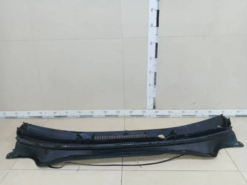 Решетка стеклооч. (планка под лобовое стекло, жабо) Kia Rio 4 (FB) 2017>