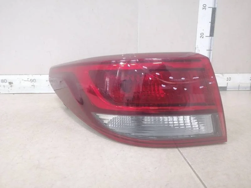 Фонарь задний наружный левый Kia Rio 4 (FB) 2017>