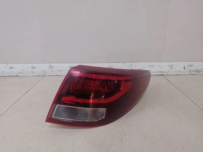 Фонарь задний наружный правый Kia Rio X-Line 2017>