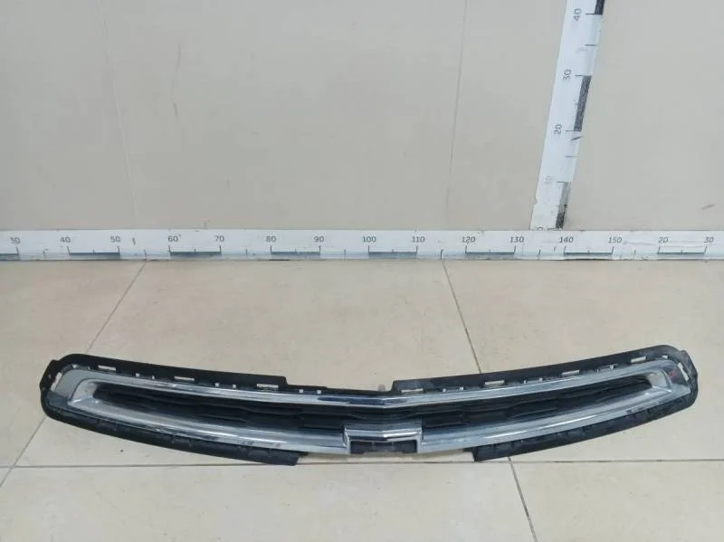 Решетка радиатора Chevrolet Cobalt (T250) 2011-2015