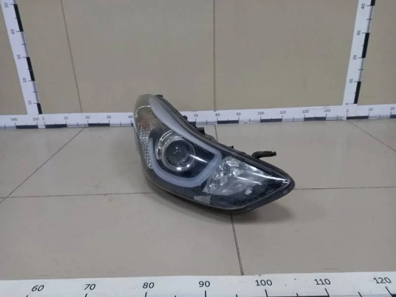 Фара правая Hyundai Elantra (MD) 2011-2016