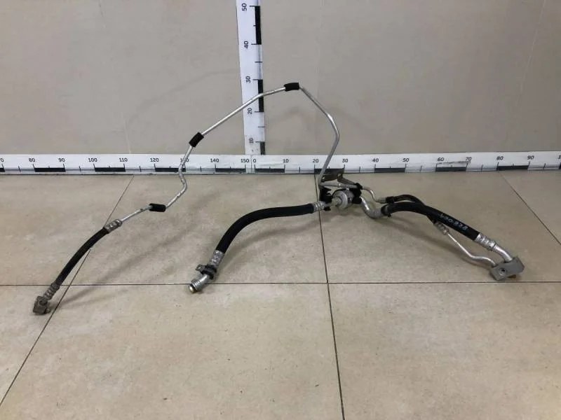 Трубка кондиционера Opel Astra H / Family 2004-2015