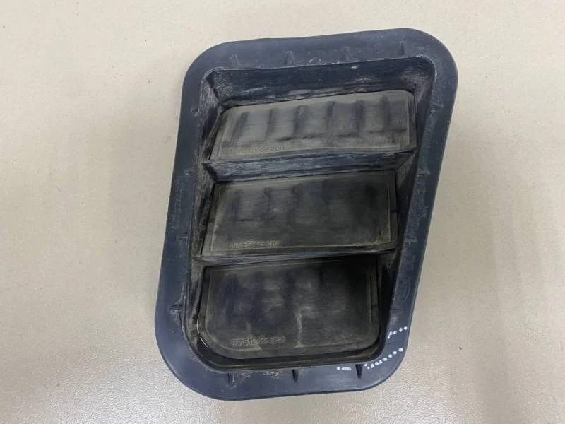 Решетка вентиляционная Hyundai Elantra (MD) 2011-2016