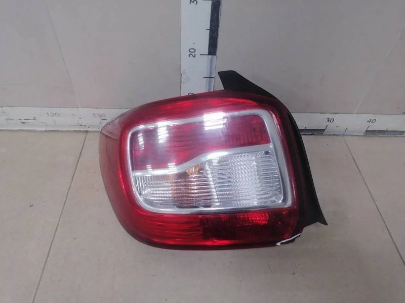 Фонарь задний левый Renault Logan (2) 2014>