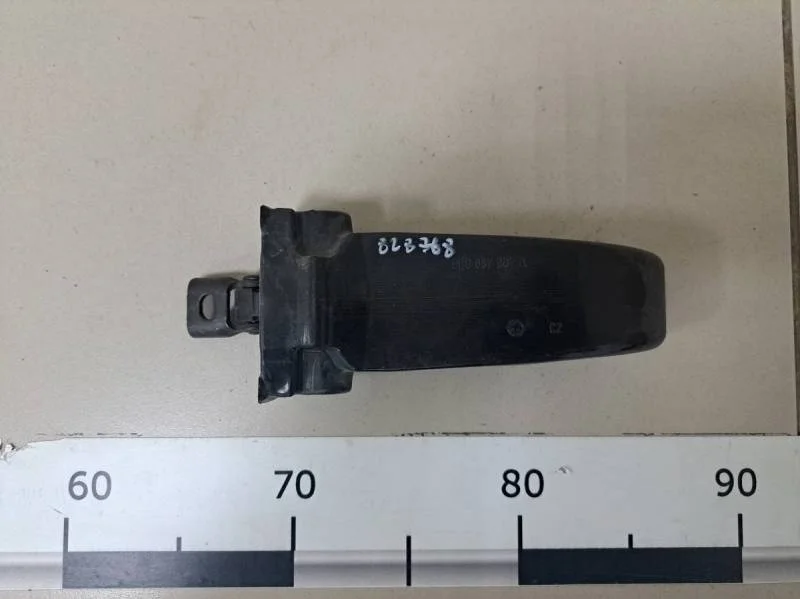 Ограничитель двери Skoda Octavia (A7) 2013>