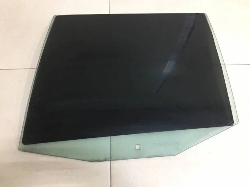 Стекло двери задней левой Ford Fusion (JU) 2002-2012