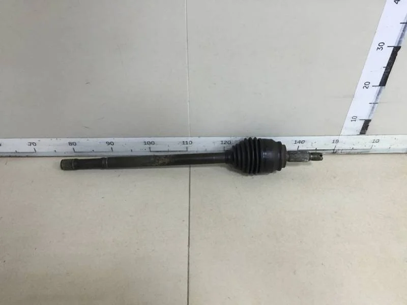 Полуось передняя левая Mitsubishi Outlander XL (CW) 2006-2012