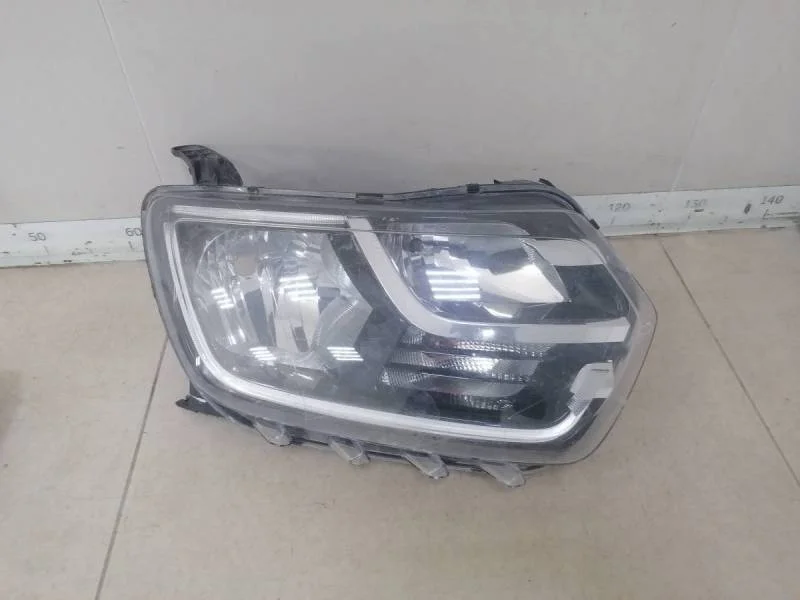 Фара правая Renault Duster (HM) 2020>