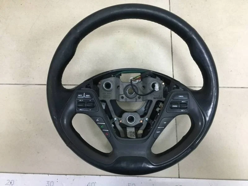 Рулевое колесо для AIR BAG (без AIR BAG) Kia Cerato (YD) 2013-2020