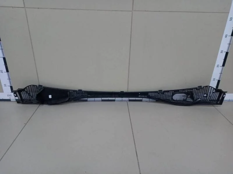 Решетка стеклооч. (планка под лобовое стекло, жабо) Renault Duster 2012>