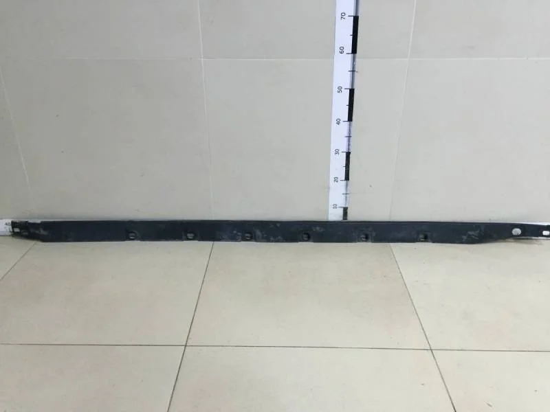 Накладка на порог (наружная) Toyota Corolla E120 2001-2007