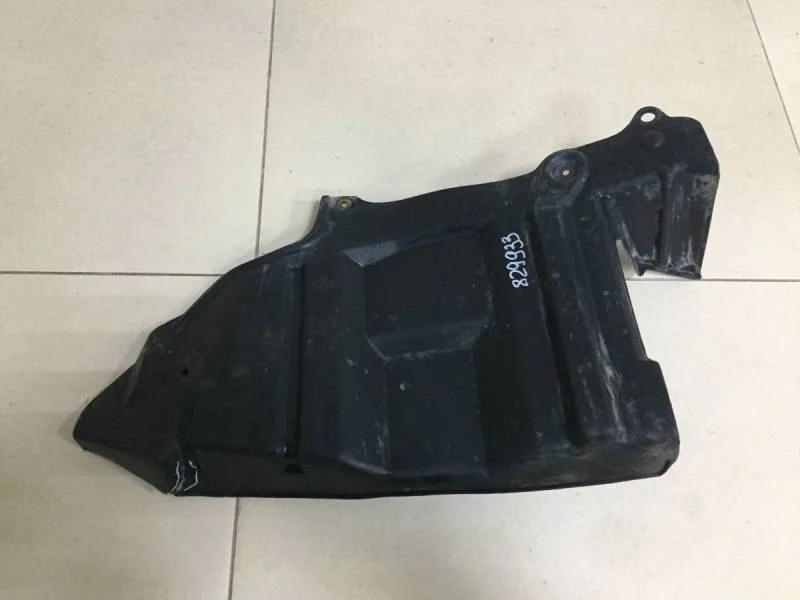 Пыльник двигателя боковой левый Nissan Almera Classic (B10) 2006-2013