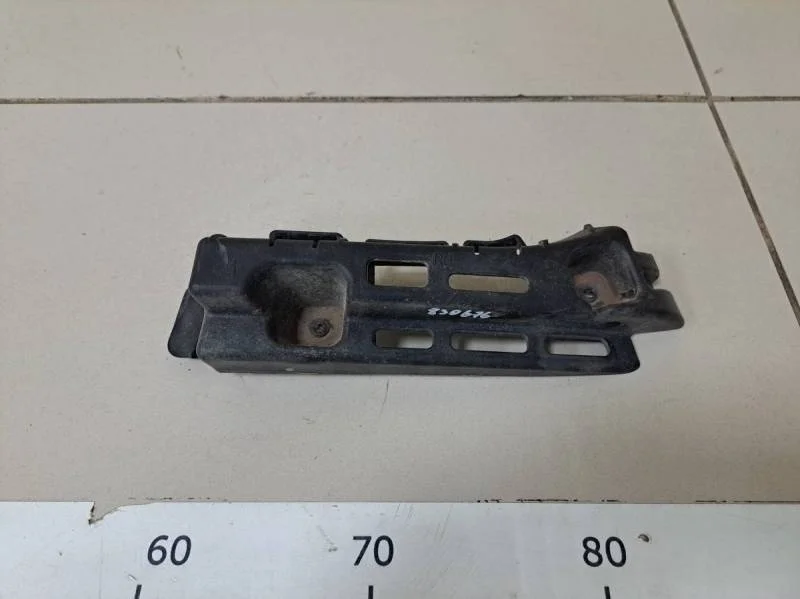 Кронштейн заднего бампера правый Chevrolet Cruze (J300) 2009-2016