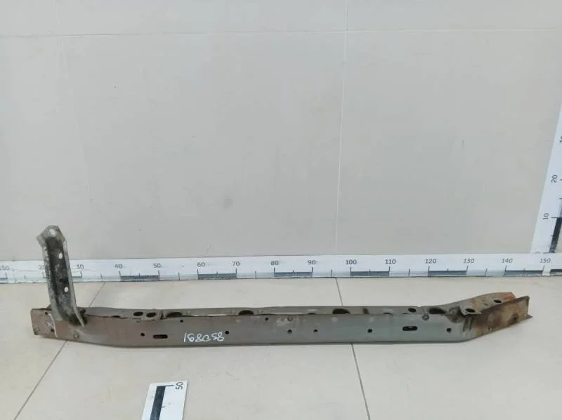 Балка подрадиаторная Nissan Tiida (C11) 2007-2014