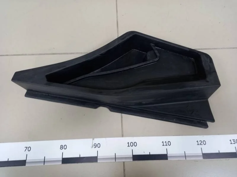 Ящик для инструментов Toyota Corolla E150 2006-2013