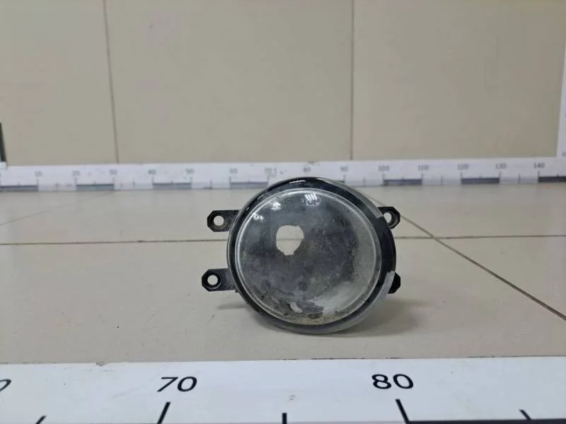 Фара противотуманная правая Toyota Corolla E150 2006-2013