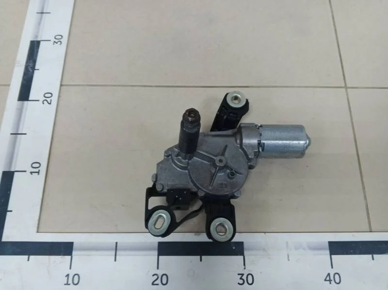 Моторчик стеклоочистителя задний Volkswagen Golf 6 (5K) 2009-2013