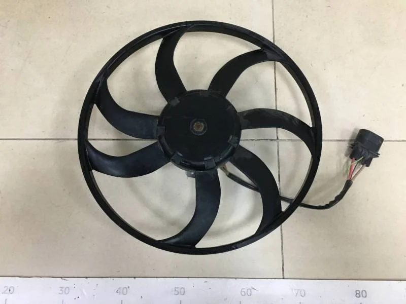 Вентилятор радиатора Volkswagen Golf 6 (5K) 2009-2013