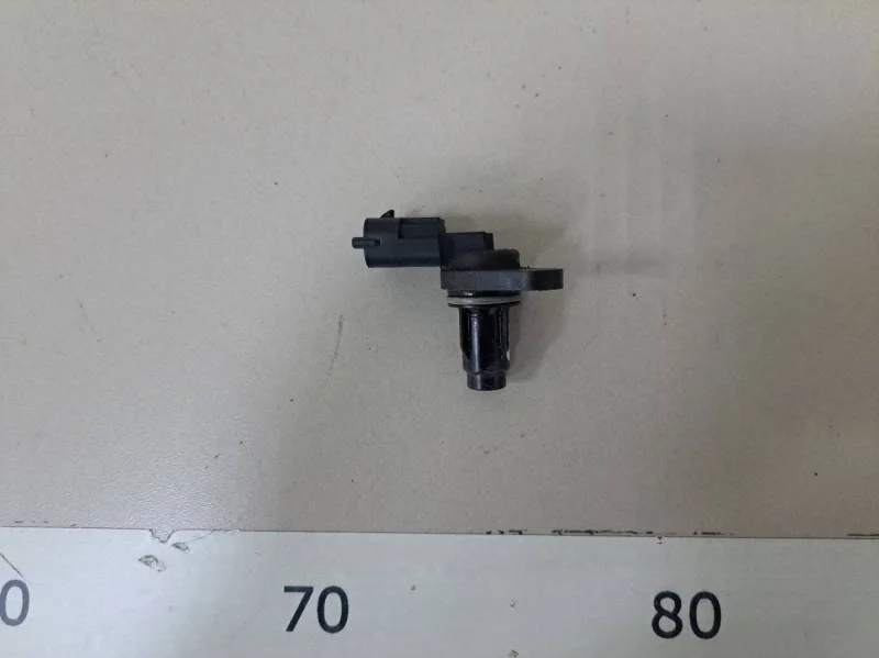 Датчик положения распредвала Kia Rio 3 (UB) 2011-2017