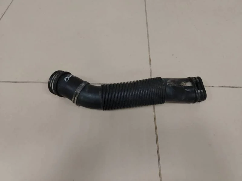 Патрубок воздушного фильтра Volkswagen Polo (Sed RUS) 2011>