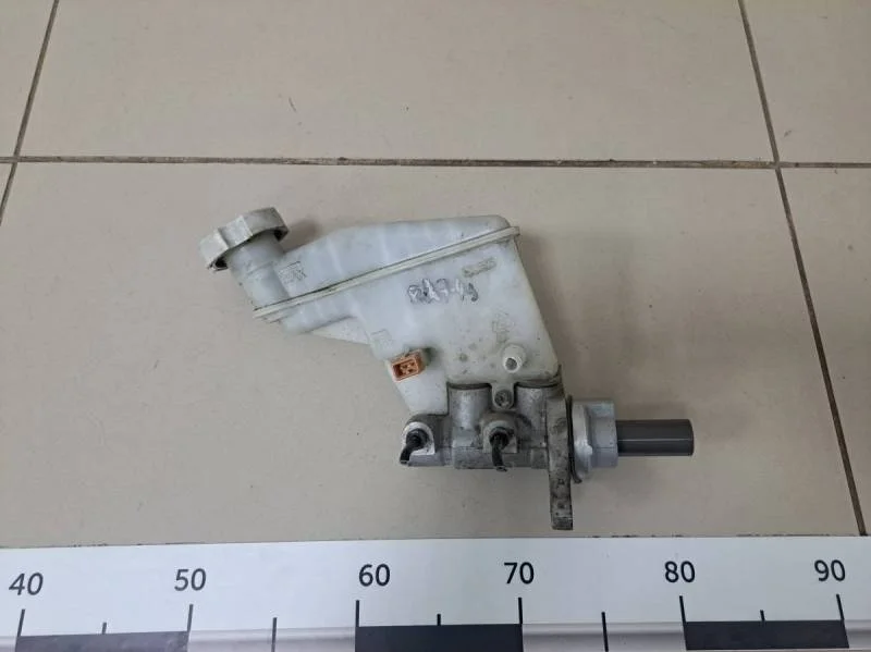 Цилиндр тормозной главный Hyundai i30 (GD) 2012>